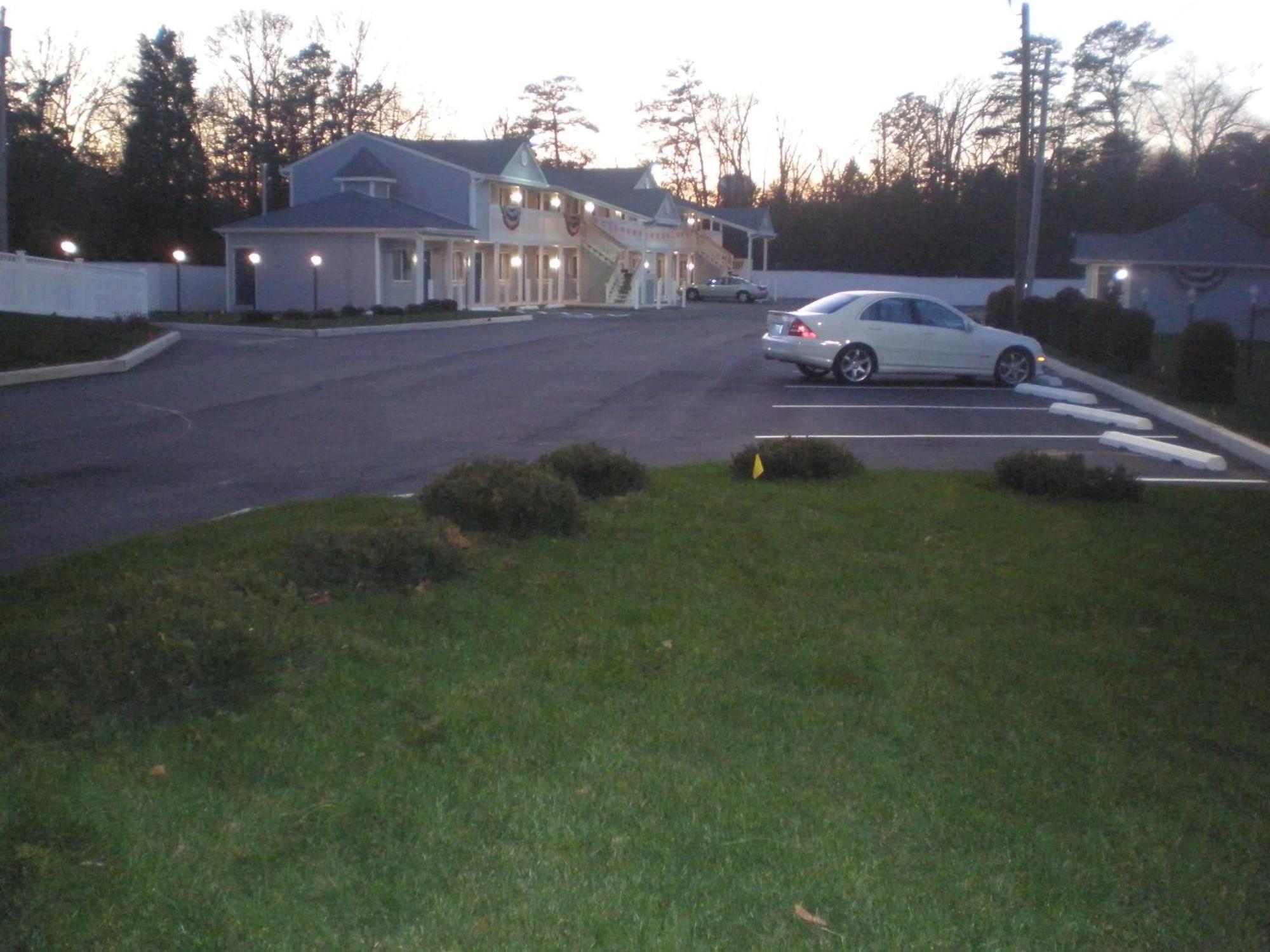 Village Inn & Suites - Smithville Exteriör bild
