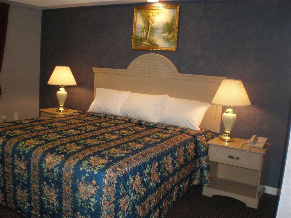 Village Inn & Suites - Smithville Exteriör bild